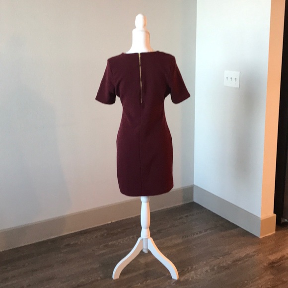 Maroon Shift Dress - Picture 2 of 3